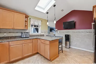 35 Armstrong Circle, Braintree, MA 02184 - Photo 11