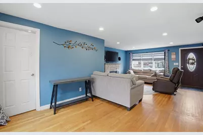 35 Armstrong Circle, Braintree, MA 02184 - Photo 7