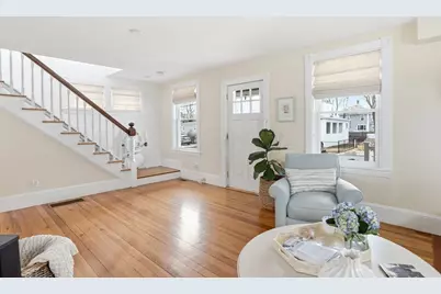 62 C St, Hull, MA 02045 - Photo 11