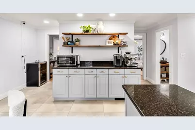 588 Andover St, Lowell, MA 01852 - Photo 11