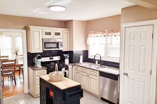 100 Belvidere St, Springfield, MA 01108 - Photo 7
