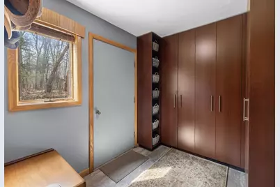 275 Chestnut St, Uxbridge, MA 01569 - Photo 15