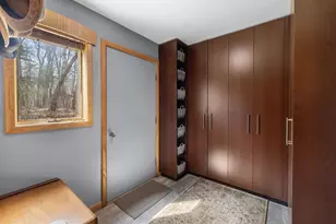 275 Chestnut St, Uxbridge, MA 01569 - Photo 15