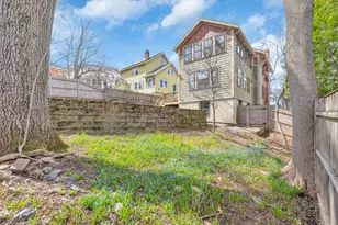 88 School St, Arlington, MA 02476 - Photo 9