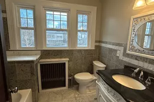 122 Bellevue Ave, Springfield, MA 01108 - Photo 25