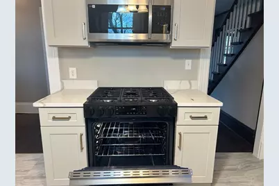 122 Bellevue Ave, Springfield, MA 01108 - Photo 17