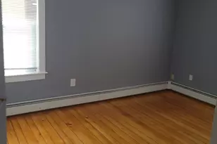 38 Melville St, Fall River, MA 02724 - Photo 5