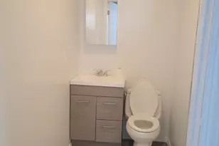 38 Melville St, Fall River, MA 02724 - Photo 9