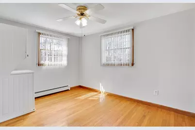 142 Louis Rd, Springfield, MA 01118 - Photo 23