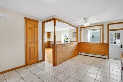 142 Louis Rd, Springfield, MA 01118 - Photo 9