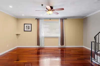 23 Pebble Pl #23, Malden, MA 02148 - Photo 5