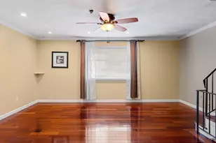 23 Pebble Pl, Malden, MA 02148 - Photo 5