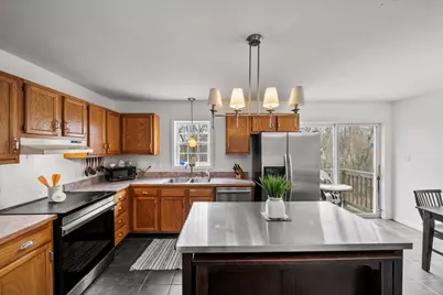 73-A Beaver St, Milford, MA 01757 - Photo 5