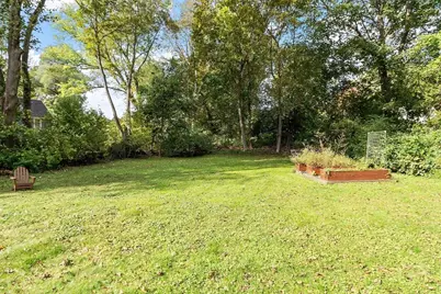 52 Maple St, Hamilton, MA 01982 - Photo 39