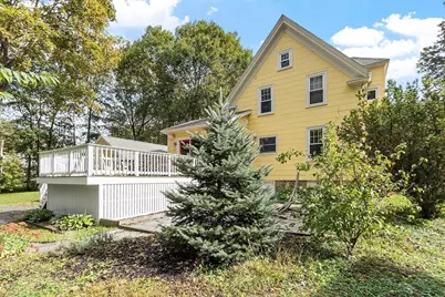 52 Maple St, Hamilton, MA 01982 - Photo 33