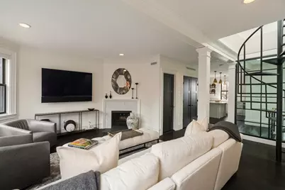 108 Chandler St #PH, Boston, MA 02116 - Photo 9