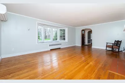 31 Anawan Rd, North Attleboro, MA 02760 - Photo 7