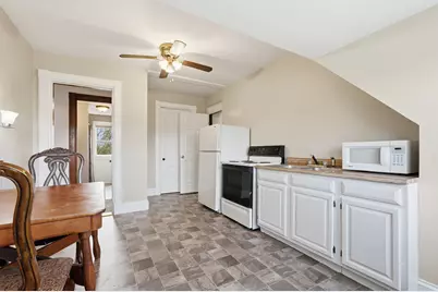 270 Maple St, Springfield, MA 01105 - Photo 33