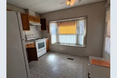 300 East Washington Street #11R, North Attleboro, MA 02760 - Photo 5