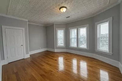 133 University Ave #6, Lowell, MA 01854 - Photo 1