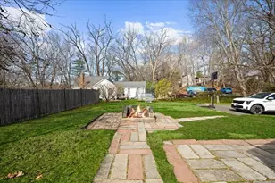 88 Shore Dr, Auburn, MA 01501 - Photo 27