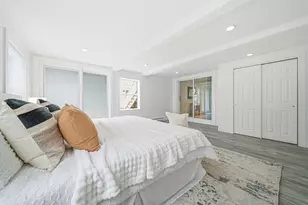 8 Stanley Dr, Framingham, MA 01701 - Photo 29