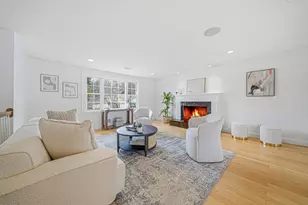 8 Stanley Dr, Framingham, MA 01701 - Photo 9