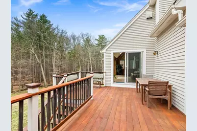 343 Sargent Road, Boxborough, MA 01719 - Photo 9