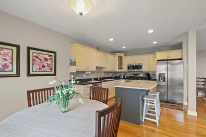 2 Amberwood Ct #2, Bourne, MA 02532 - Photo 3