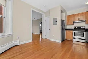 18 Centre St, Cambridge, MA 02139 - Photo 7