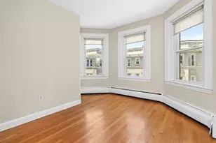 18 Centre St, Cambridge, MA 02139 - Photo 7