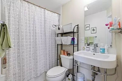 18 Centre St #304, Cambridge, MA 02139 - Photo 11