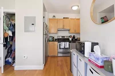 18 Centre St #304, Cambridge, MA 02139 - Photo 9