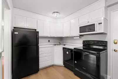 53 Melrose Street #2B, Melrose, MA 02176 - Photo 3