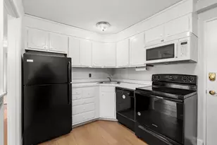 53 Melrose St, Melrose, MA 02176 - Photo 3