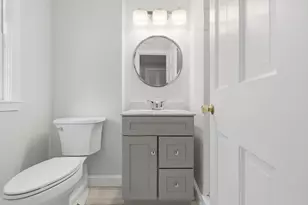 Six Glen Dr, Lynnfield, MA 01940 - Photo 19