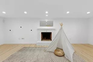 Six Glen Dr, Lynnfield, MA 01940 - Photo 29