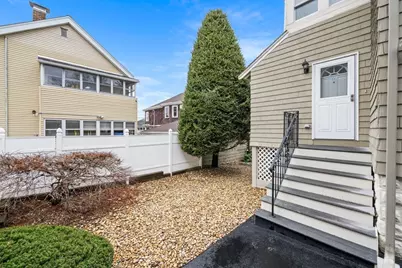 66 Gordon St, Somerville, MA 02144 - Photo 23