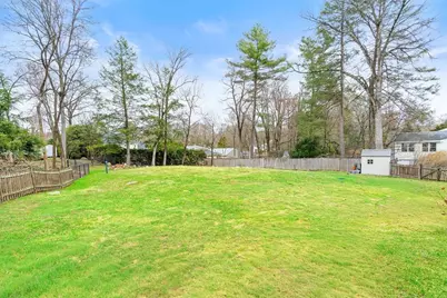 107 Dorset Rd, Holliston, MA 01746 - Photo 27