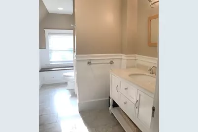 70 Sumner St, Newton, MA 02459 - Photo 25