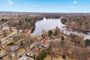 223 Edgewater Dr, Framingham, MA 01702 - Photo 41