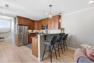 362 Bunker Hill St #3, Boston, MA 02129 - Photo 9