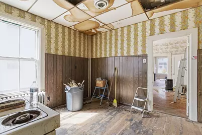 15 Hamilton Ave, Lynn, MA 01902 - Photo 11