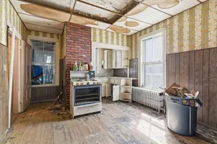 15 Hamilton Ave, Lynn, MA 01902 - Photo 9