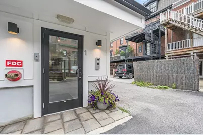 1 Leonard Pl #3, Boston, MA 02127 - Photo 3