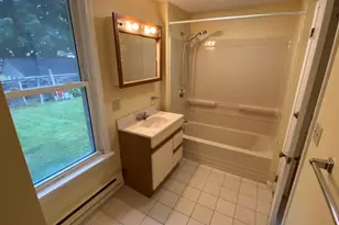 57 Chestnut St, Northampton, MA 01060 - Photo 11