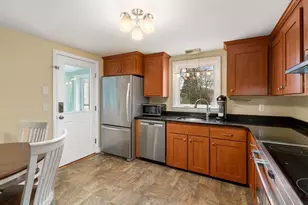 52 Ivan St, Lexington, MA 02420 - Photo 5