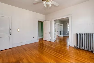 73 Westbourne St, Boston, MA 02131 - Photo 5