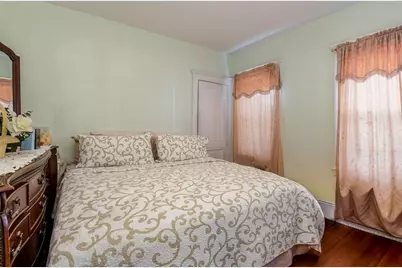 73 Westbourne St, Boston, MA 02131 - Photo 35