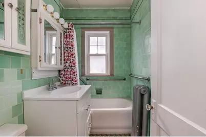 73 Westbourne St, Boston, MA 02131 - Photo 11